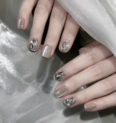 -LILY NAILS美甲美睫