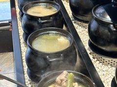 -荣基四海一家·家常菜·海鲜大排档(新安店)