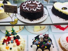 -焙丽拾光(麦凯乐直营店)