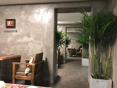 大堂-HIGH FIVE哈福手工汉堡(桂林路店)