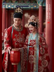 -雪中彩影婚纱摄影·微光艺术中心