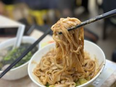 -华威达牛庄(黄埔大道西店)