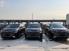 -富君租车(外滩店)