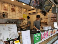 -卞姐蛋饼(陕西南路店)
