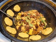 -袁小二大东北铁锅炖(吉祥村总部)