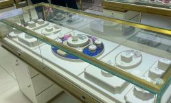 -珂兰钻石(美美2购物中心店)