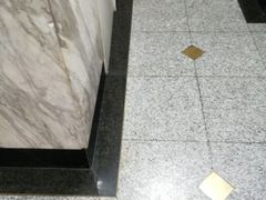 -上海置地广场(南京东路店)