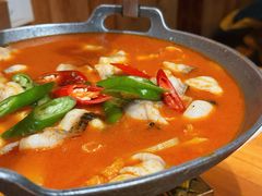 思茅酸汤鱼片-老滇山寨•云南特色菜•地方菜•民族风情歌舞表演(金碧店)