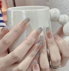 -盘子画美甲美睫美肤