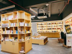 -新华书店(解放路店)