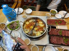 -田村·酸汤鲜牦牛肉火锅(布达拉宫广场店)