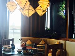 -云海肴·汽锅鸡·云南菜(天山百盛优客店)