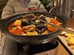 -神府路壹号·海鲜烧烤·砂锅粥·锅物(三坊七巷店)