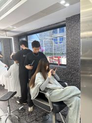 -厘里·salon