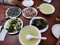 -宝瑞门钉肉饼店