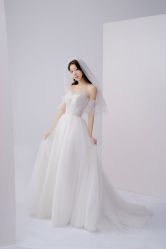 -予白婚纱礼服馆