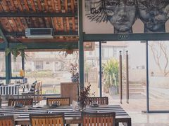 -喜洲吧·江畔老船厂·庭院餐厅(喜临院店)