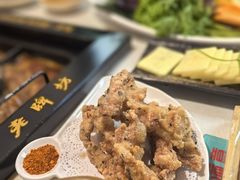 -老牌坊云南鱼豆花火锅(哈西万达店)