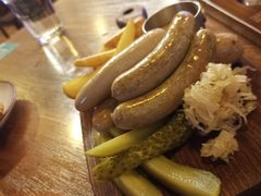 -麦落精酿啤酒餐吧(先农大院店)