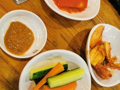 -喇喇排骨火锅·传统韩式脊骨汤(望京西园总店)