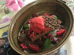 Must&nbsp;have&nbsp;chocolate-植物园哈利亚餐厅