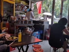 大堂-郭记小街麻辣烫(南小街总店)