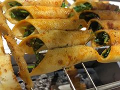 干豆腐卷香菜-唛嘻哒烤串朝鲜族风味(金桥店)