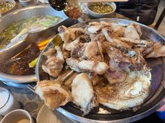 -肖肖酸萝卜鱼火锅(总店)