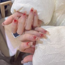 -LILY NAILS美甲美睫