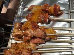 -街角等你.大连海鲜烧烤.经典铁板海鲜串(西安路店)