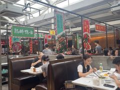 -肥仔文澳门猪骨煲(南京西路店)