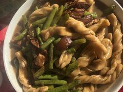 粘卷子-北京龙庆四季香农家饭庄·灶台鱼·碳烤虹鳟鱼(龙庆峡店)