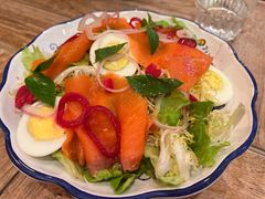 鸡蛋三文鱼沙拉-Alimentari早午餐(安福路店)