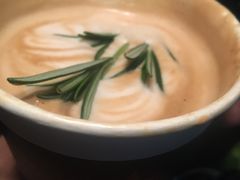 -星巴克臻选(天津恒隆广场旗舰店)