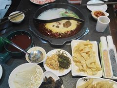-陈府大宅门成都火锅·手切鲜肉(太原街店)