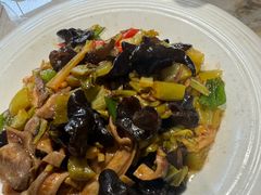 -又见炊烟私房菜(敬亭路店)