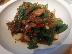 -俏湖兰·辣椒炒个肉(海沧店)