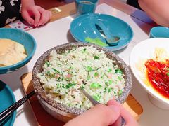 -荷塘秋月·本帮江浙菜(国权路店)