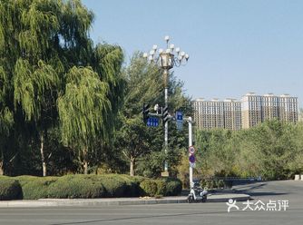 前苏联规划，绿意盎然的建设路。