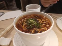 酸辣汤-鼎泰丰(当代商城店)