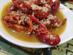 -扒虾小妹儿麻辣海鲜(宏图街店)