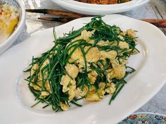 -汗腾格里·风味餐厅(新疆驻京办店)