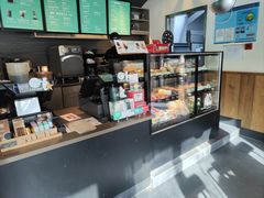 -星巴克(西藏路店)
