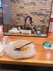 -PE SALON