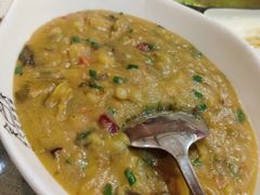 -香巴拉云南餐厅(华莱坞店)