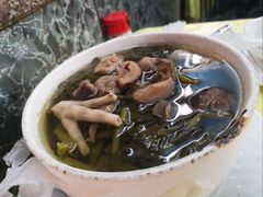 西洋菜花菇炖脊骨鸡脚汤-海鲜街菜馆(海珠南路店)