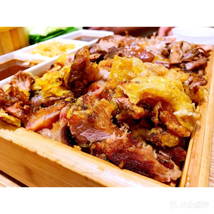 老酥匠(北辰刘园店)锅烧肘子图片 - 第1张