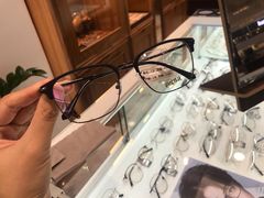 -回瑞眼镜·蔡司·依视路官方授权店(广益路万达店)