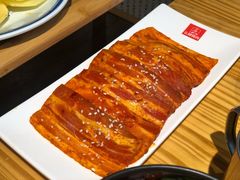 招牌湘村黑猪五花肉-么肆烤肉·中式自助·烤肉大排档(街道口季佳PAI店)