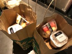 -星巴克臻选(莘庄仲盛店)